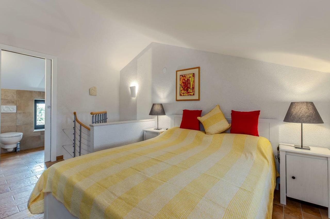 Apartment Li Tar-Vabriga Buitenkant foto